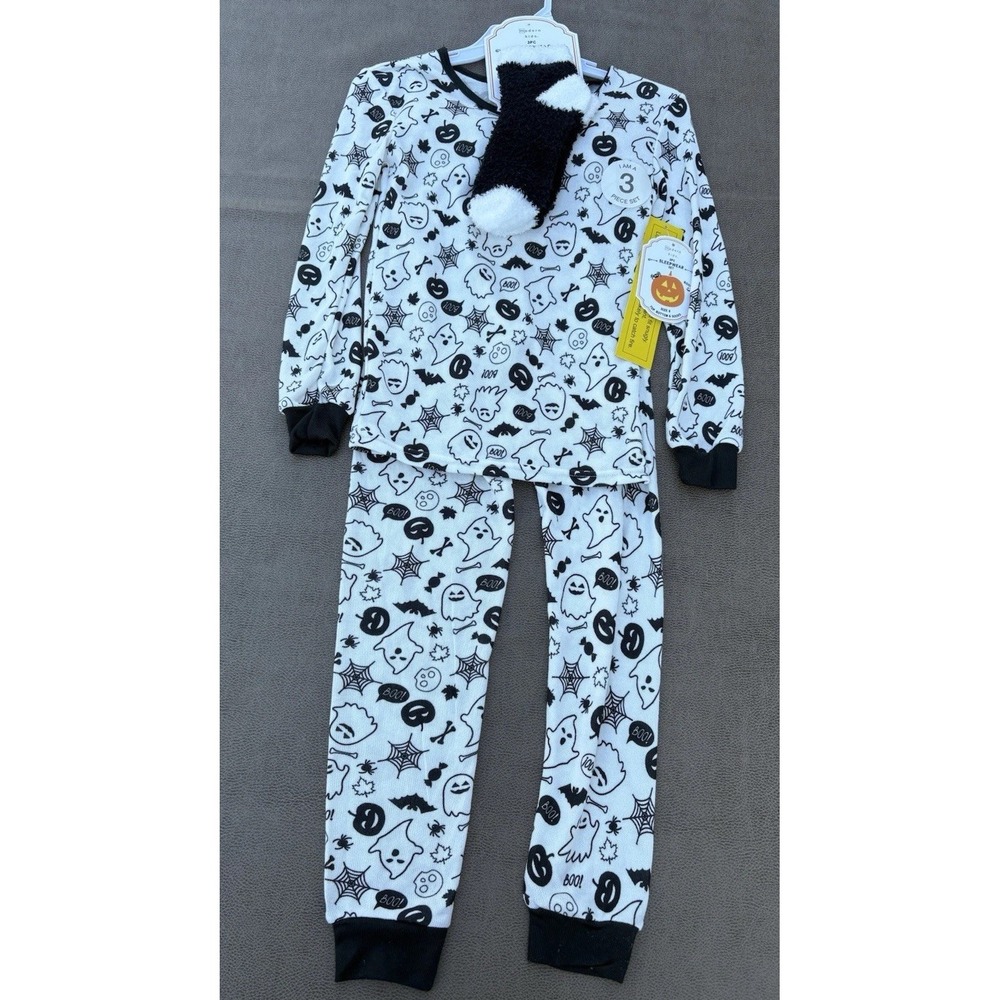 Modern Kids Size 8 3 Pc Pajama Set, NWT, Halloween Bats/Ghosts - Unisex B&W